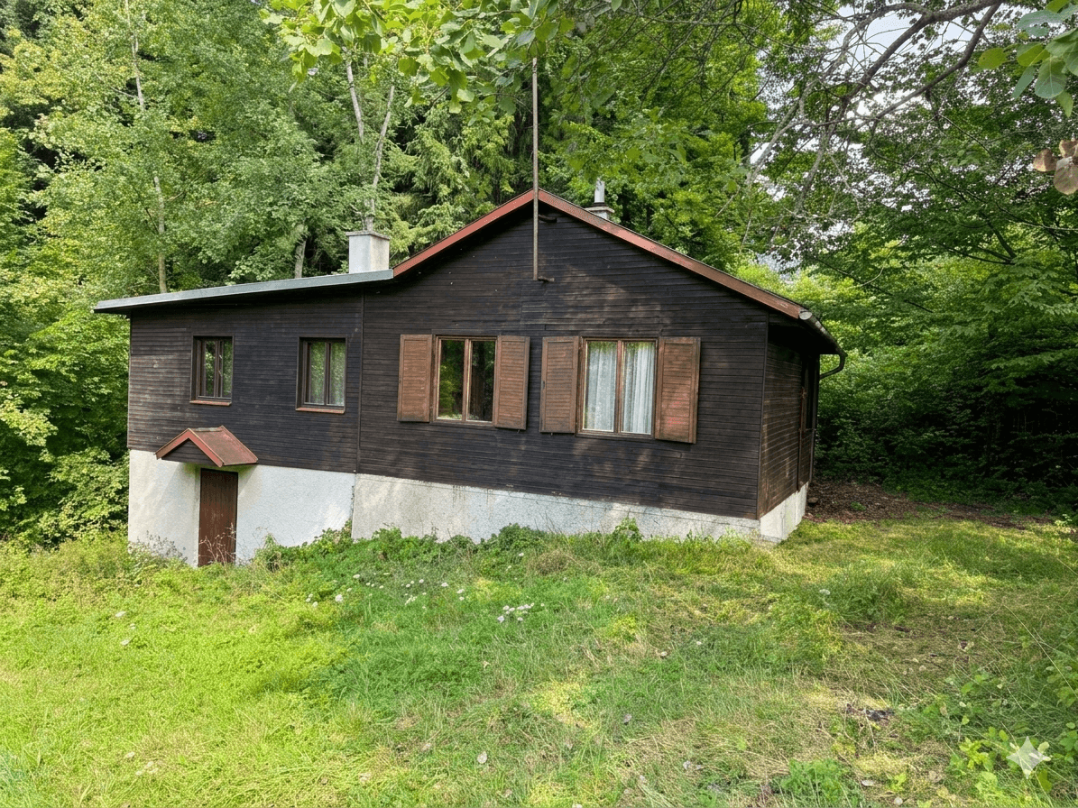 Predaj rekreačného objektu 77 m², pozemek 4.016 m², Pozděchov, Zlínský kraj Predaj rekreačného objektu 77 m², pozemek 4.016 m², Pozděchov, Zlínský kraj