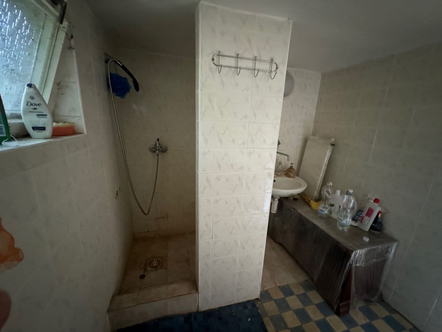 Predaj rekreačného objektu 77 m², pozemek 4.016 m², Pozděchov, Zlínský kraj Predaj rekreačného objektu 77 m², pozemek 4.016 m², Pozděchov, Zlínský kraj