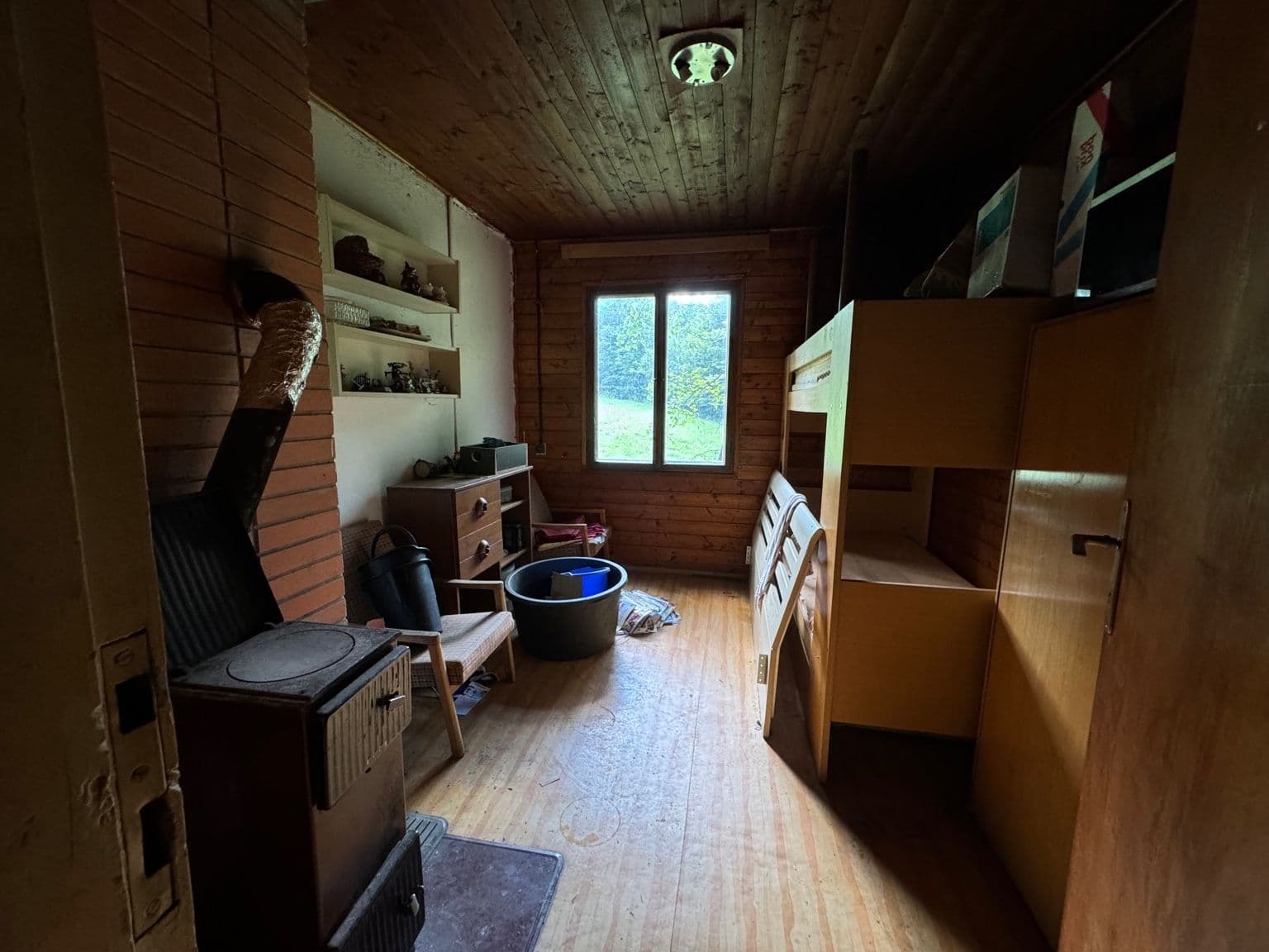 Predaj rekreačného objektu 77 m², pozemek 4.016 m², Pozděchov, Zlínský kraj Predaj rekreačného objektu 77 m², pozemek 4.016 m², Pozděchov, Zlínský kraj