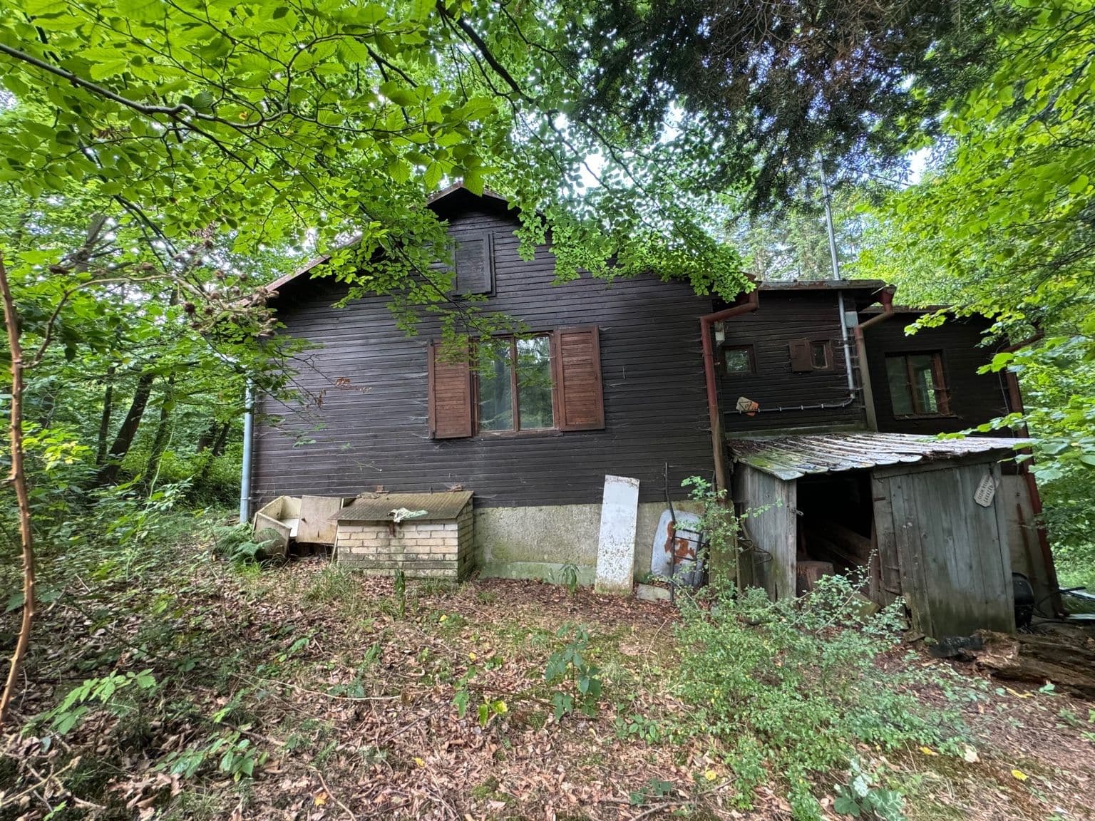 Predaj rekreačného objektu 77 m², pozemek 4.016 m², Pozděchov, Zlínský kraj Predaj rekreačného objektu 77 m², pozemek 4.016 m², Pozděchov, Zlínský kraj