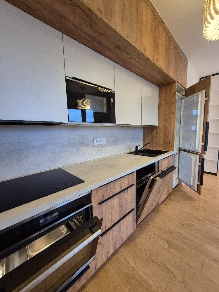 Prenájom bytu 1-izbový 31 m², Fabiánové, Praha, Praha Prenájom bytu 1-izbový 31 m², Fabiánové, Praha, Praha