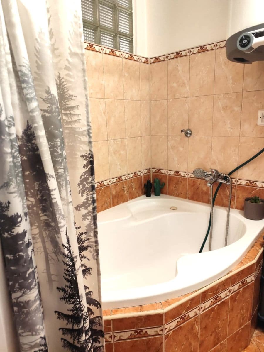 Predaj bytu 3-izbový 83 m², Dr. E. Beneše, Bruntál, Moravskoslezský kraj Predaj bytu 3-izbový 83 m², Dr. E. Beneše, Bruntál, Moravskoslezský kraj