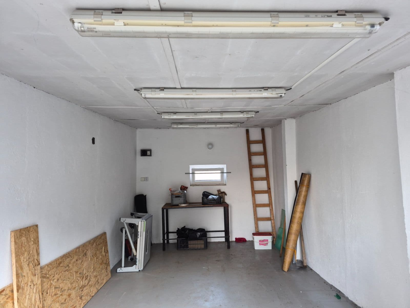 Prenájom garáže 20 m², Svatopluka Čecha, Česká Lípa, Liberecký kraj Prenájom garáže 20 m², Svatopluka Čecha, Česká Lípa, Liberecký kraj