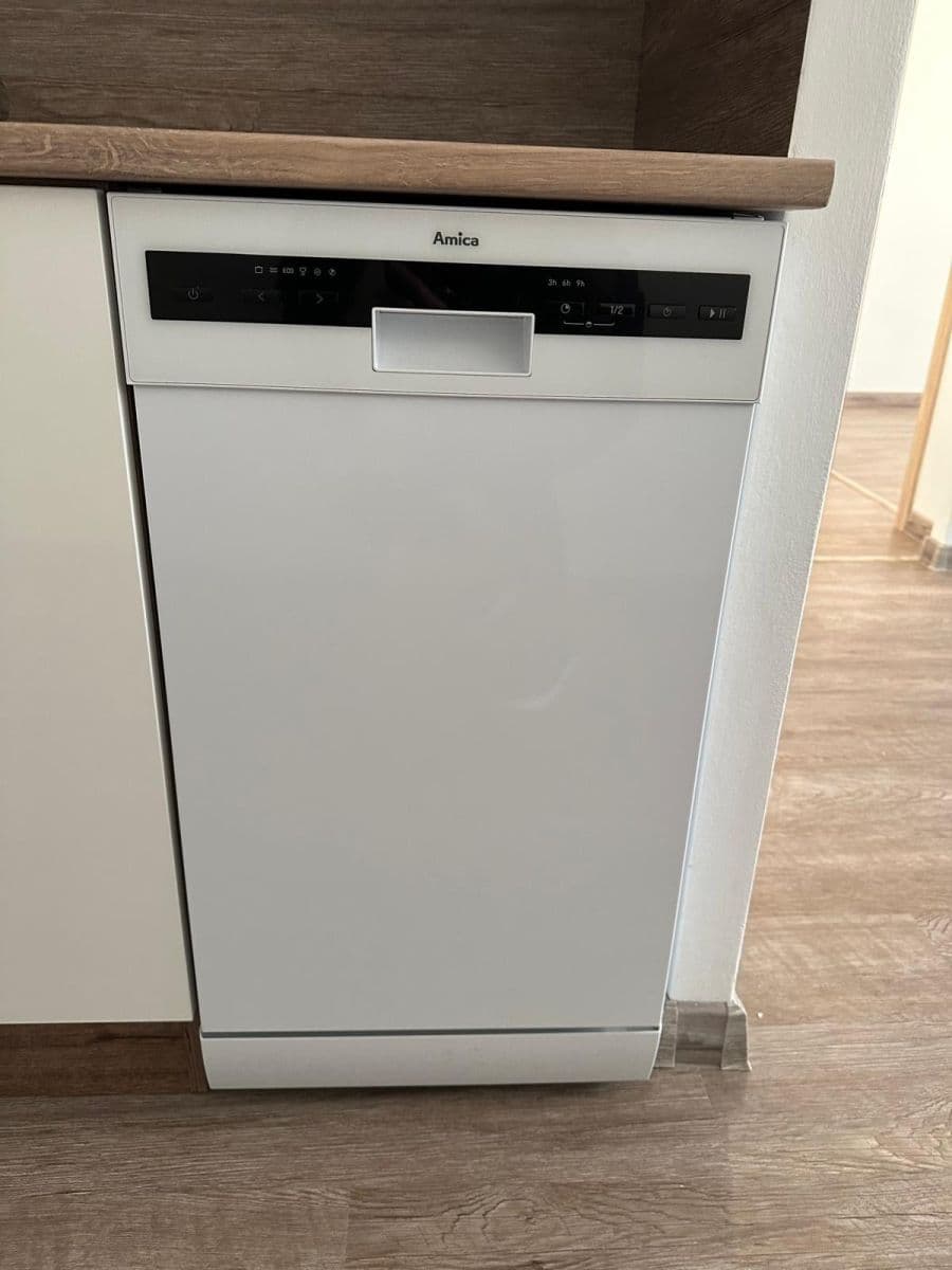 Prenájom bytu 2-izbový 45 m², Nechvílova, Praha, Praha Prenájom bytu 2-izbový 45 m², Nechvílova, Praha, Praha