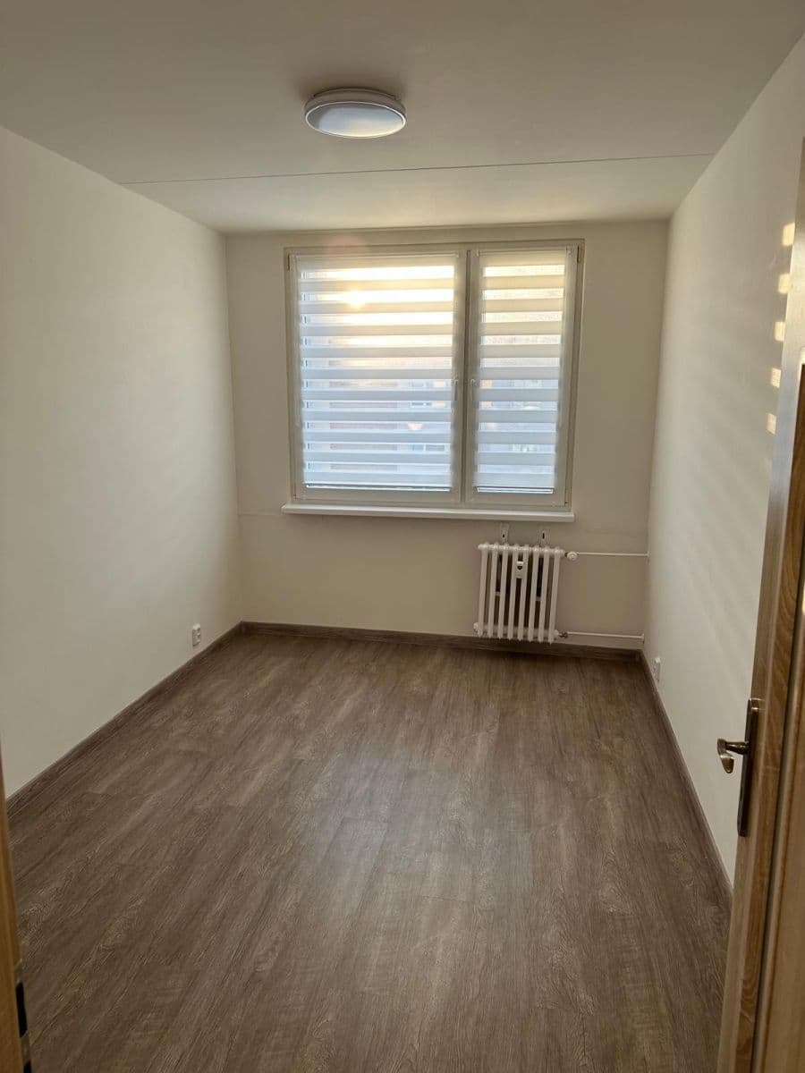 Prenájom bytu 2-izbový 45 m², Nechvílova, Praha, Praha Prenájom bytu 2-izbový 45 m², Nechvílova, Praha, Praha