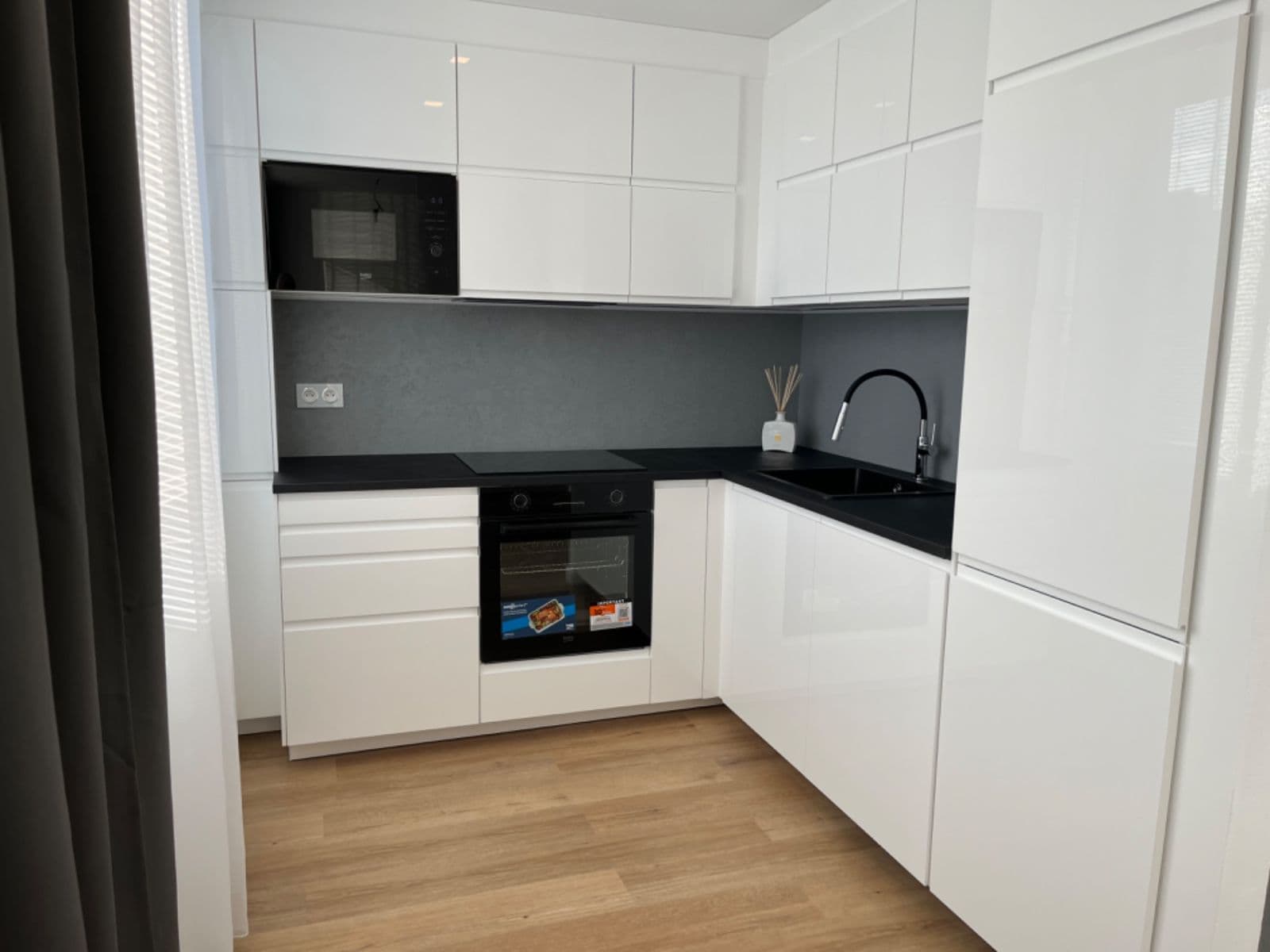 Predaj bytu 3-izbový 59 m², Palackého, Rakovník, Středočeský kraj Predaj bytu 3-izbový 59 m², Palackého, Rakovník, Středočeský kraj