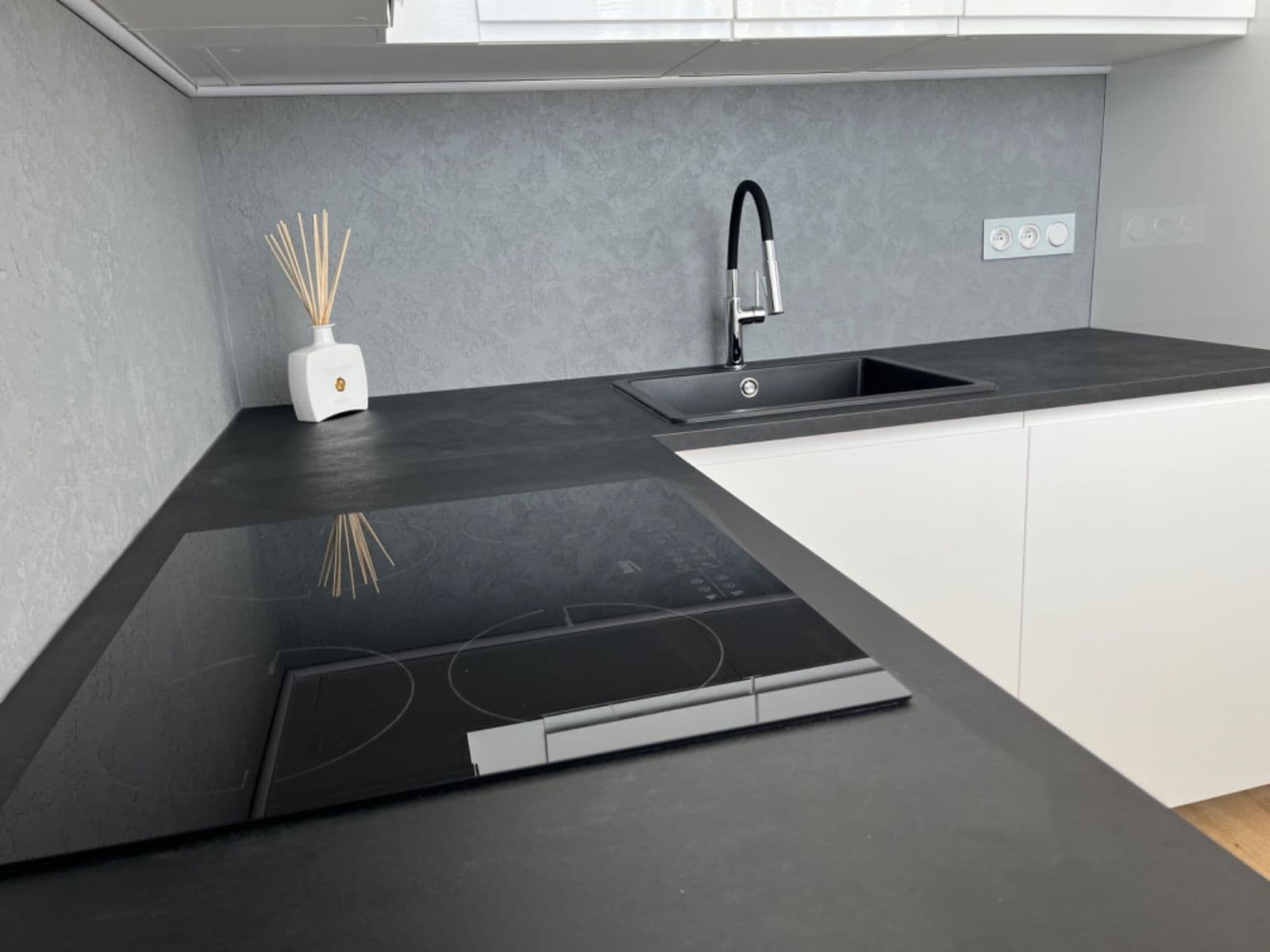 Predaj bytu 3-izbový 59 m², Palackého, Rakovník, Středočeský kraj Predaj bytu 3-izbový 59 m², Palackého, Rakovník, Středočeský kraj