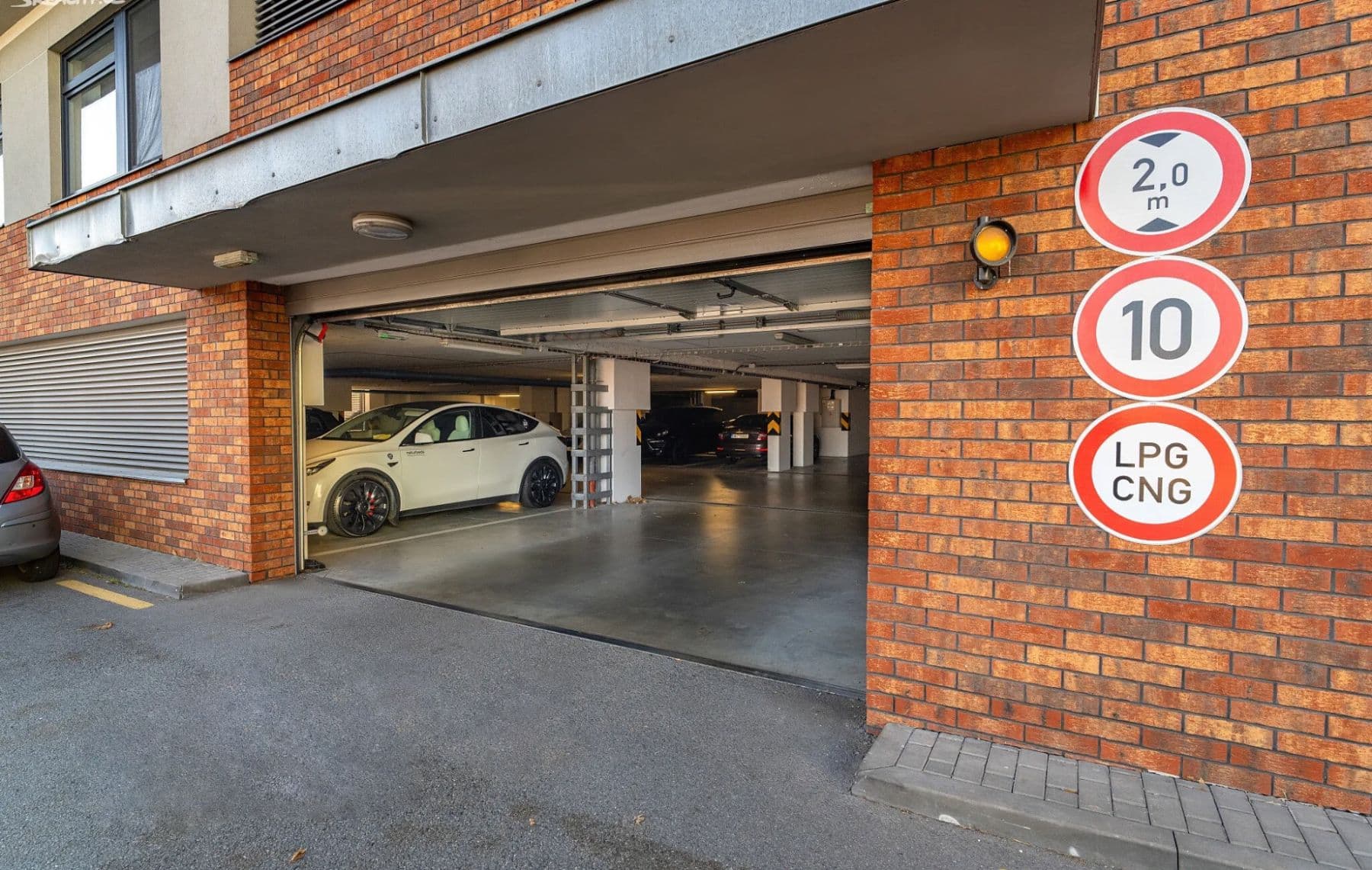 Prenájom bytu 3-izbový 100 m², Kamínky, Brno, Jihomoravský kraj Prenájom bytu 3-izbový 100 m², Kamínky, Brno, Jihomoravský kraj