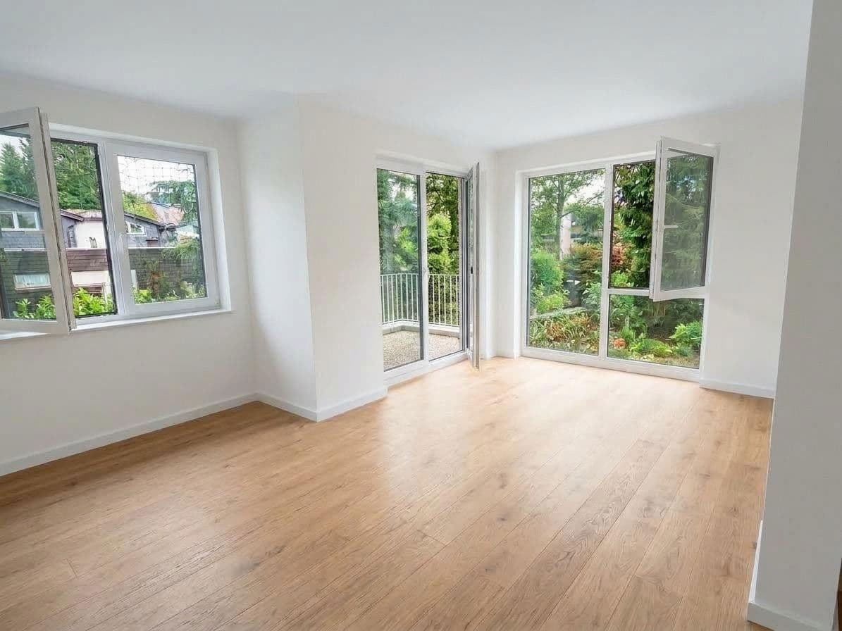 Prenájom bytu 2-izbový 58 m², Bergisch Gladbach, Severné Porýnie - Westfálsko Prenájom bytu 2-izbový 58 m², Bergisch Gladbach, Severné Porýnie - Westfálsko
