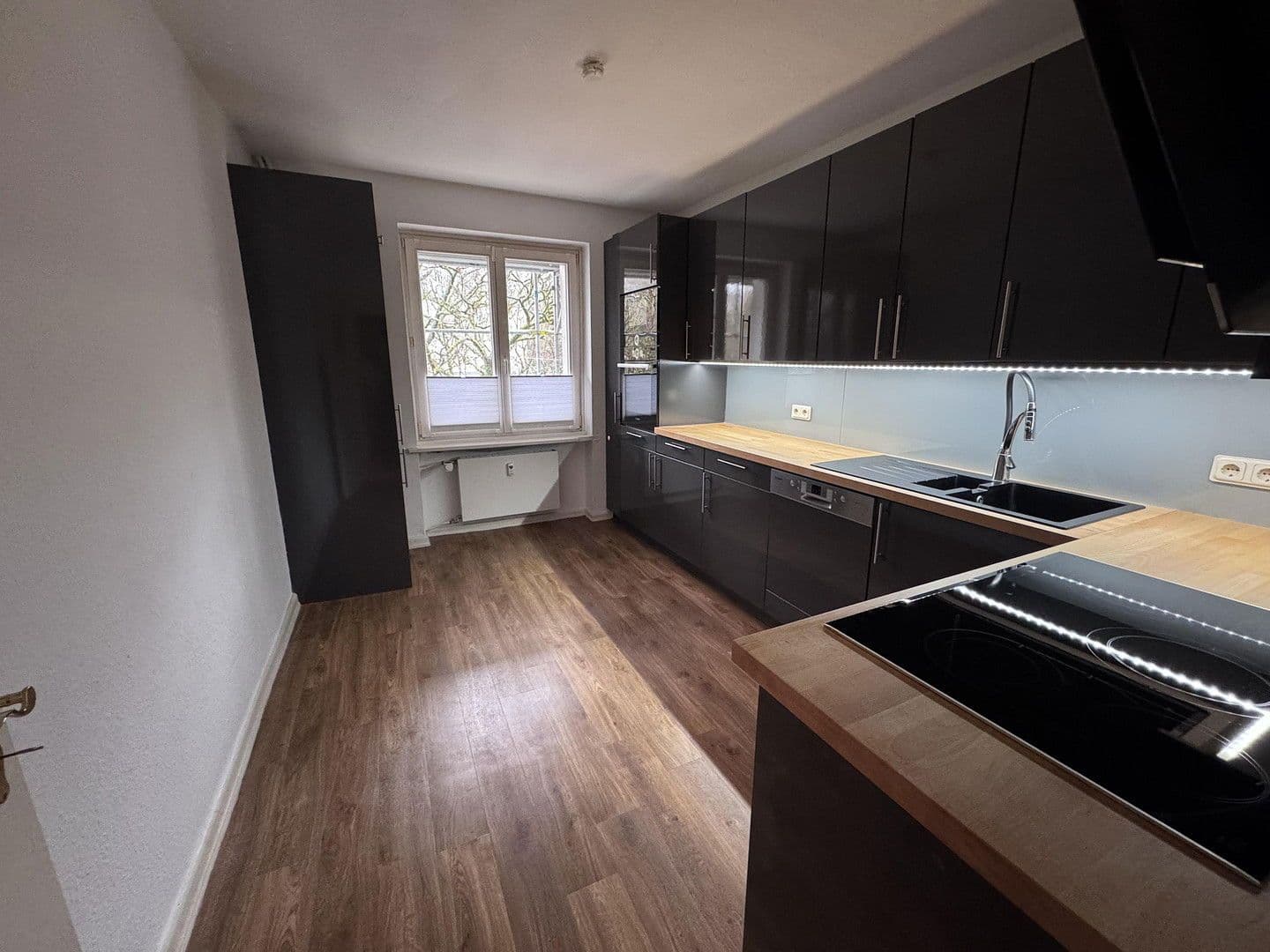 Prenájom bytu 3-izbový 79 m², Rütersbarg 6, Hamburg, Hamburg Prenájom bytu 3-izbový 79 m², Rütersbarg 6, Hamburg, Hamburg