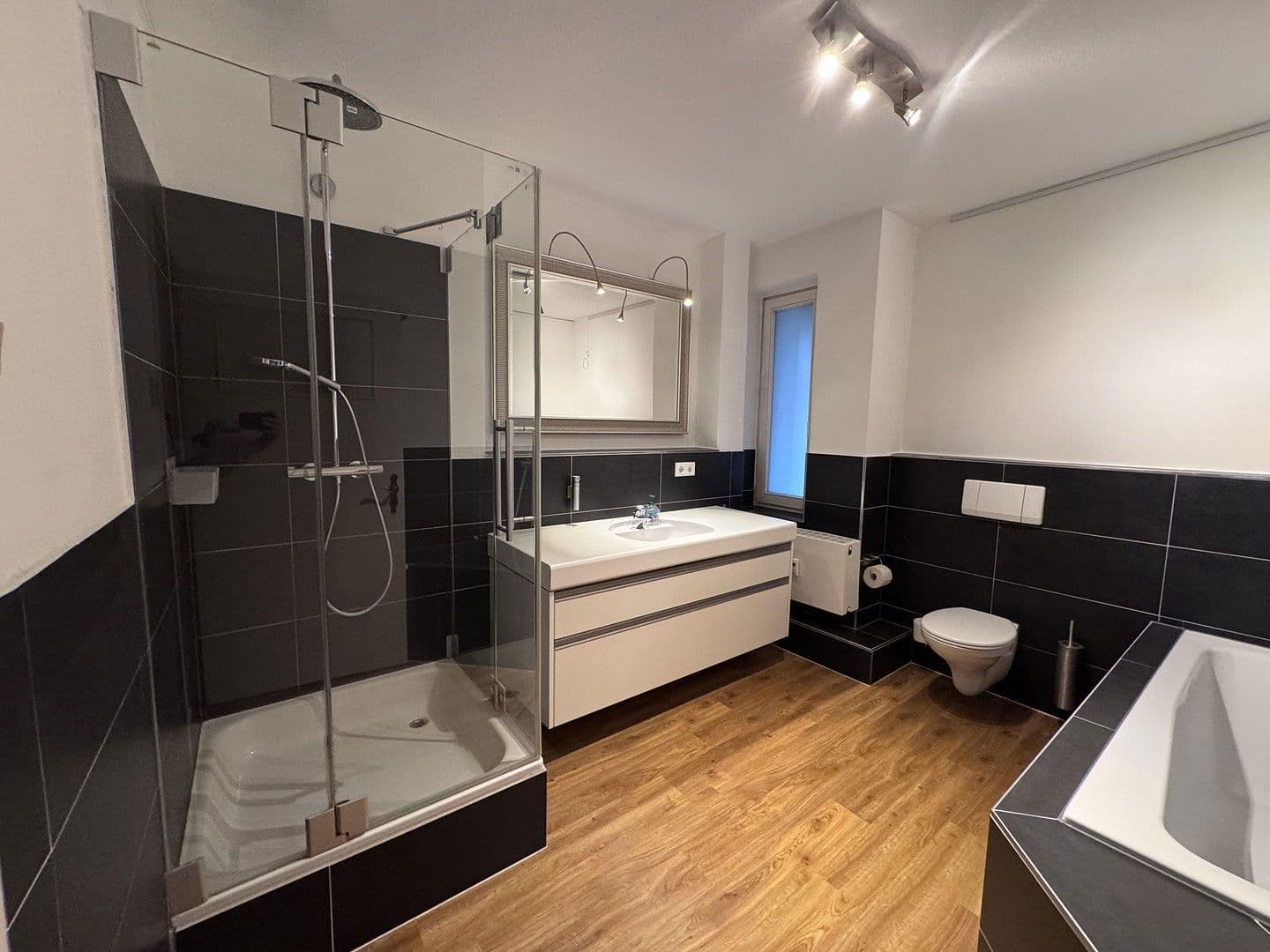 Prenájom bytu 3-izbový 79 m², Rütersbarg 6, Hamburg, Hamburg Prenájom bytu 3-izbový 79 m², Rütersbarg 6, Hamburg, Hamburg