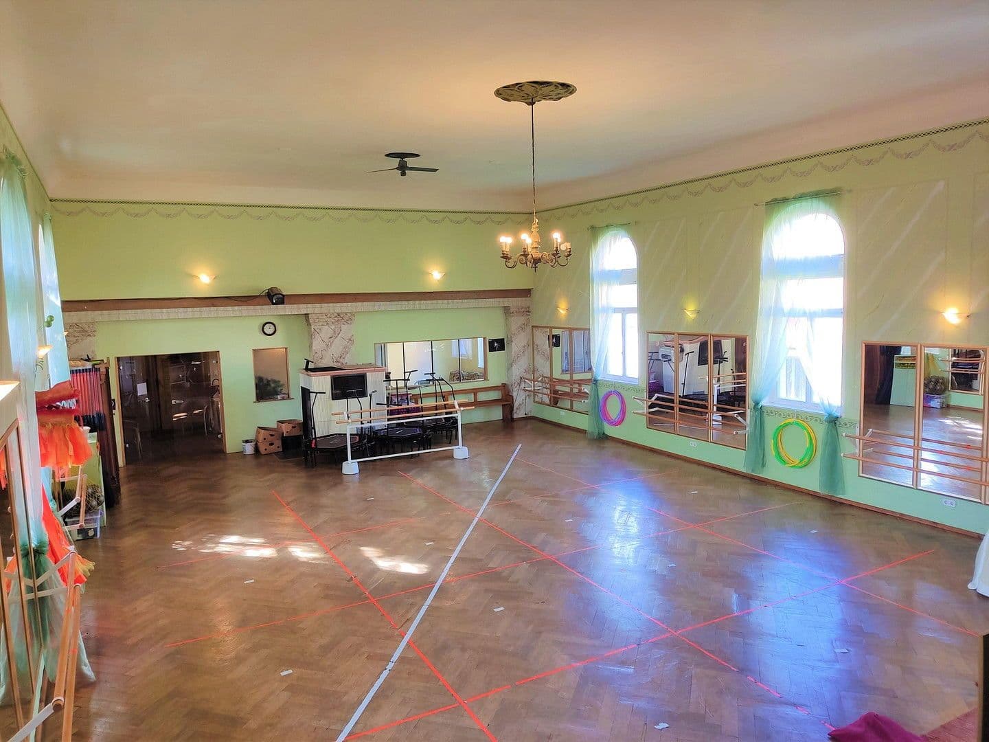 Predaj domu 513 m², pozemek 1.557 m², Elsteraue, Sasko-Anhaltsko Predaj domu 513 m², pozemek 1.557 m², Elsteraue, Sasko-Anhaltsko