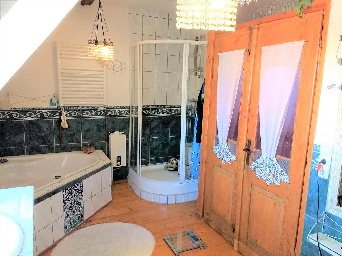 Predaj domu 513 m², pozemek 1.557 m², Elsteraue, Sasko-Anhaltsko Predaj domu 513 m², pozemek 1.557 m², Elsteraue, Sasko-Anhaltsko