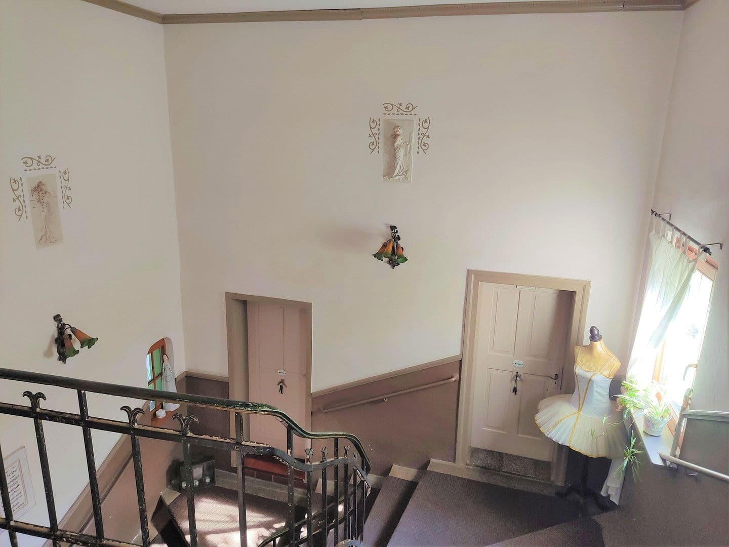 Predaj domu 513 m², pozemek 1.557 m², Elsteraue, Sasko-Anhaltsko Predaj domu 513 m², pozemek 1.557 m², Elsteraue, Sasko-Anhaltsko