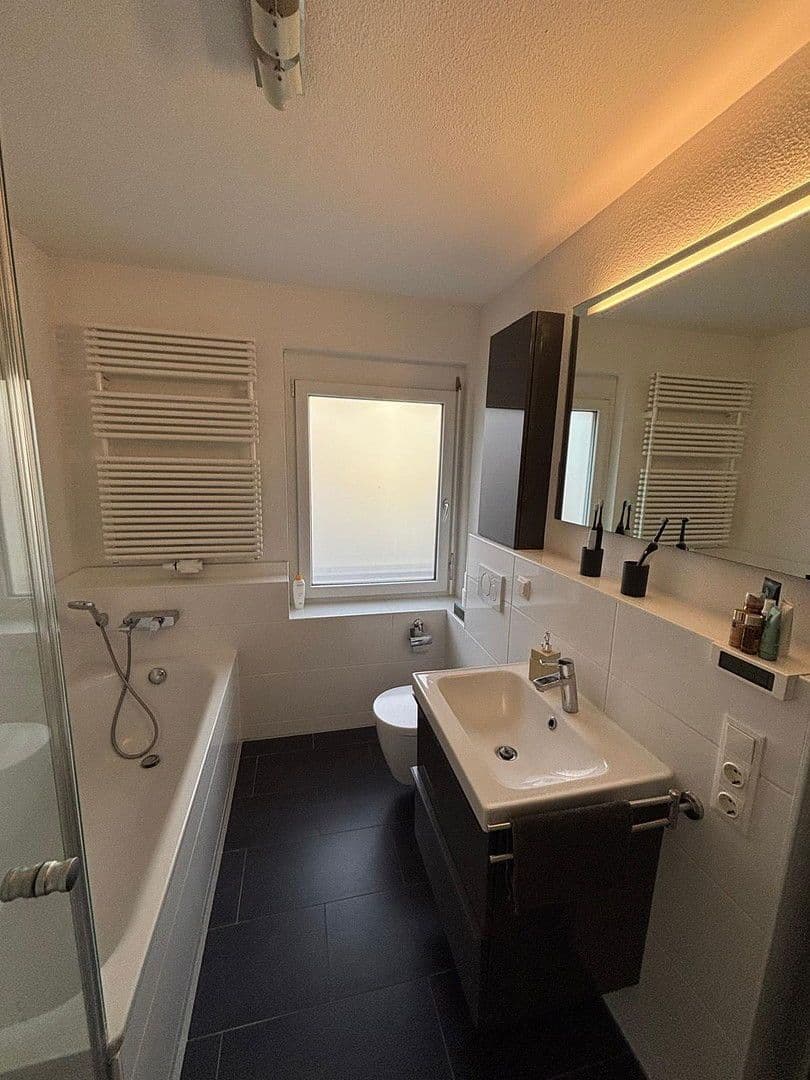 Predaj domu 135 m², pozemek 150 m², Nürnberg, Bavorsko Predaj domu 135 m², pozemek 150 m², Nürnberg, Bavorsko