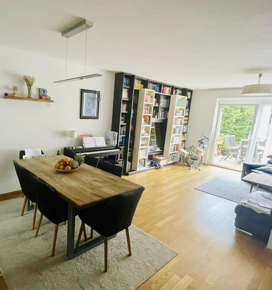 Predaj domu 135 m², pozemek 150 m², Nürnberg, Bavorsko Predaj domu 135 m², pozemek 150 m², Nürnberg, Bavorsko