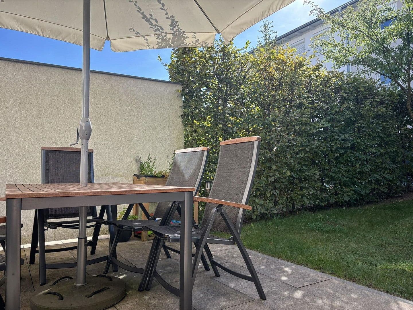 Predaj domu 135 m², pozemek 150 m², Nürnberg, Bavorsko Predaj domu 135 m², pozemek 150 m², Nürnberg, Bavorsko