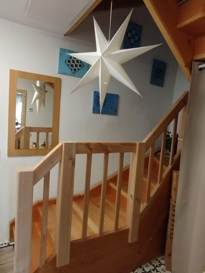 Predaj domu 150 m², pozemek 370 m², Rüssingen, Porýnie-Falcko Predaj domu 150 m², pozemek 370 m², Rüssingen, Porýnie-Falcko