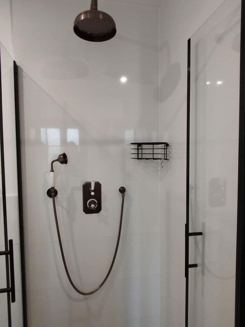 Predaj domu 150 m², pozemek 370 m², Rüssingen, Porýnie-Falcko Predaj domu 150 m², pozemek 370 m², Rüssingen, Porýnie-Falcko