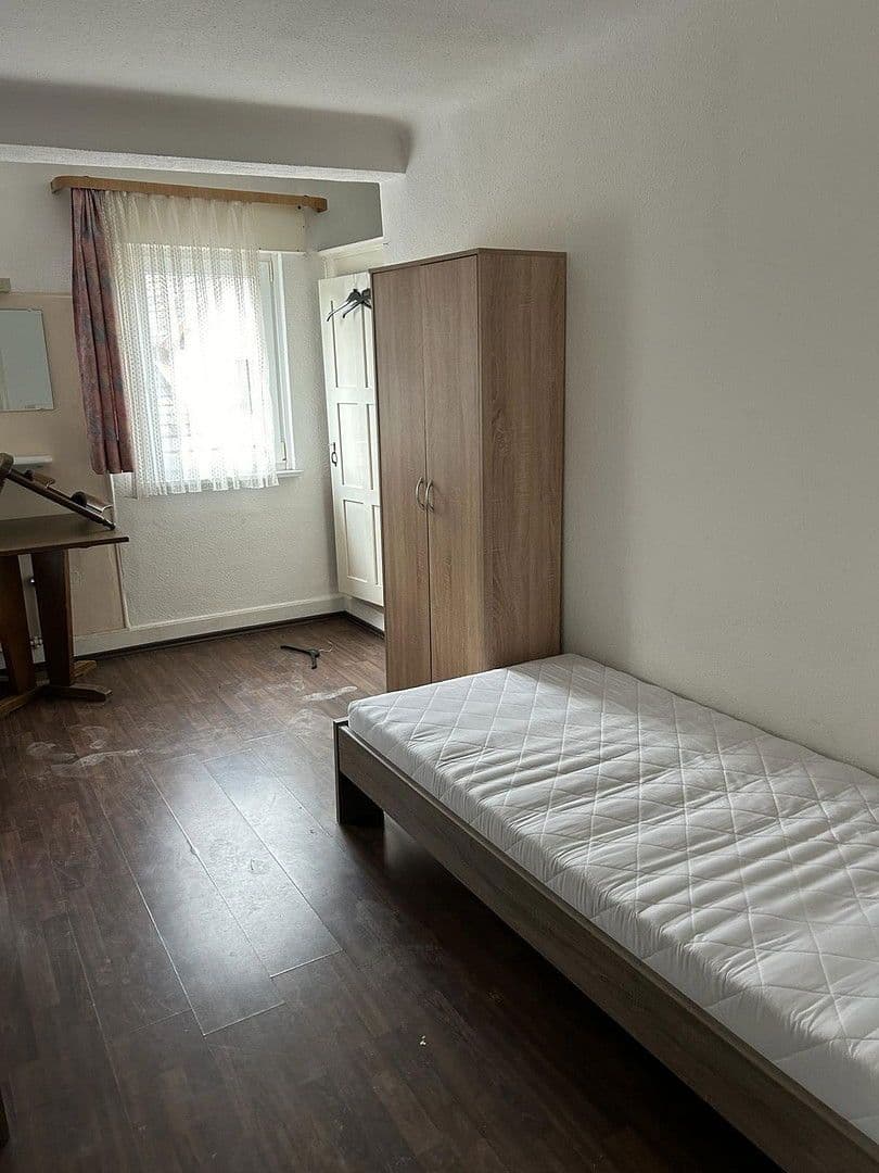 Predaj domu 644 m², pozemek 669 m², Calw, Bádensko-Wurttembersko Predaj domu 644 m², pozemek 669 m², Calw, Bádensko-Wurttembersko