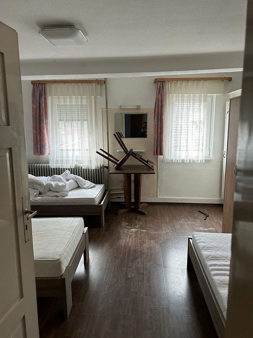 Predaj domu 644 m², pozemek 669 m², Calw, Bádensko-Wurttembersko Predaj domu 644 m², pozemek 669 m², Calw, Bádensko-Wurttembersko