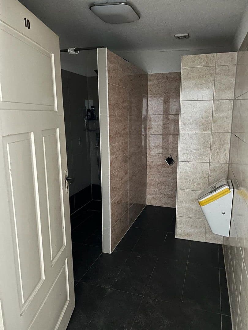 Predaj domu 644 m², pozemek 669 m², Calw, Bádensko-Wurttembersko Predaj domu 644 m², pozemek 669 m², Calw, Bádensko-Wurttembersko