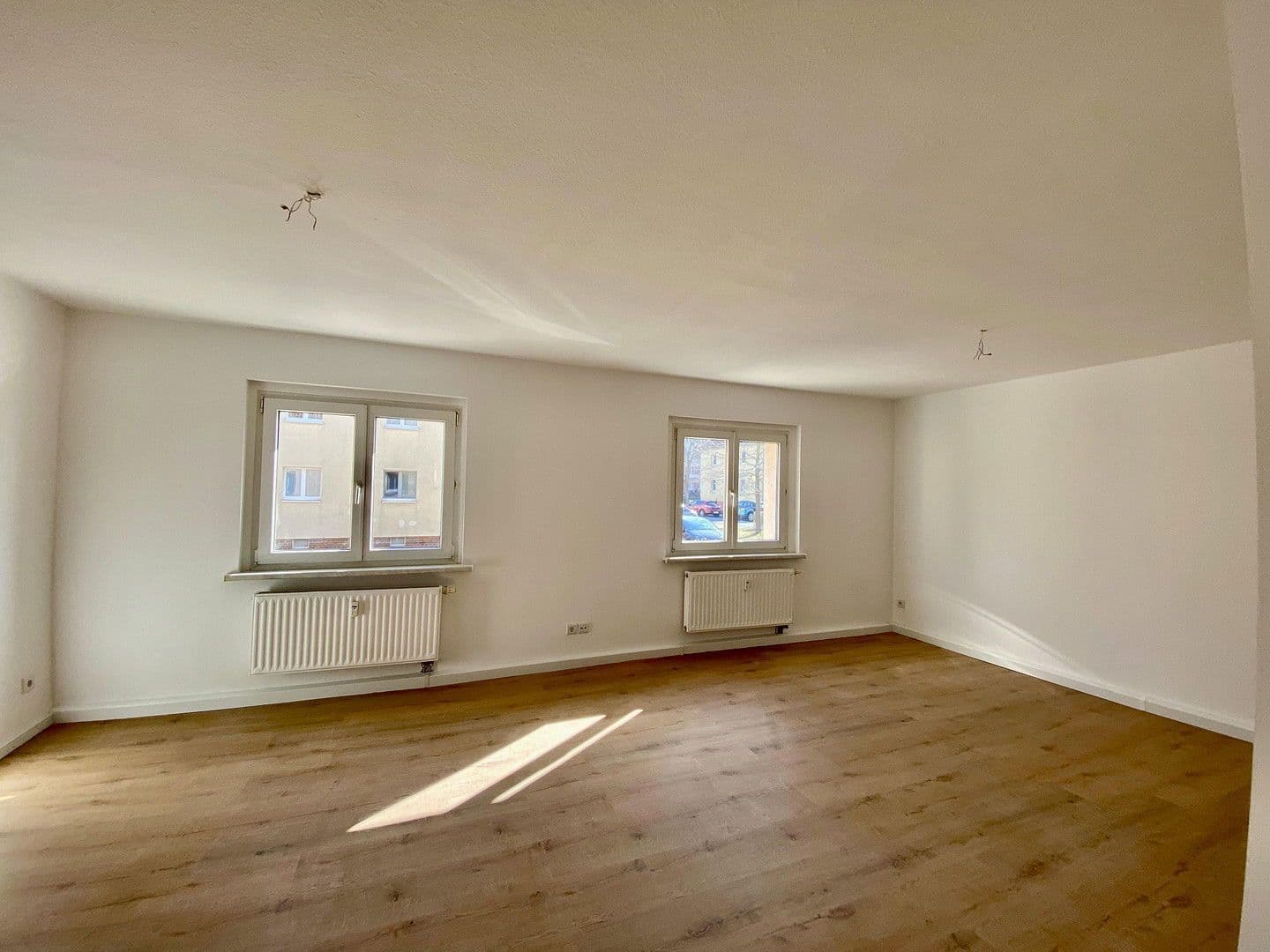 Prenájom bytu 3-izbový 66 m², Uhlandstraße 1, Zwenkau, Sasko Prenájom bytu 3-izbový 66 m², Uhlandstraße 1, Zwenkau, Sasko