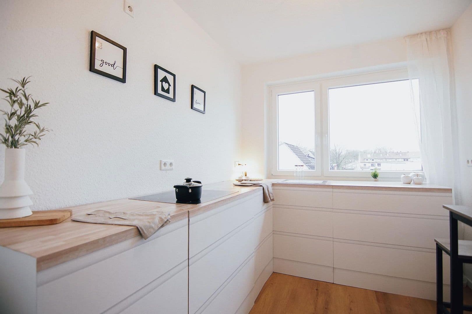 Predaj bytu 3-izbový 79 m², Bremen, Brémy Predaj bytu 3-izbový 79 m², Bremen, Brémy