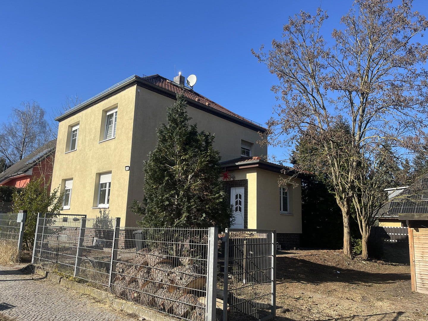 Predaj domu 126 m², pozemek 790 m², Berlin, Berlín Predaj domu 126 m², pozemek 790 m², Berlin, Berlín