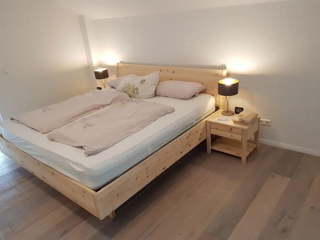 Predaj domu 131 m², pozemek 288 m², Bruckmühl, Bavorsko Predaj domu 131 m², pozemek 288 m², Bruckmühl, Bavorsko