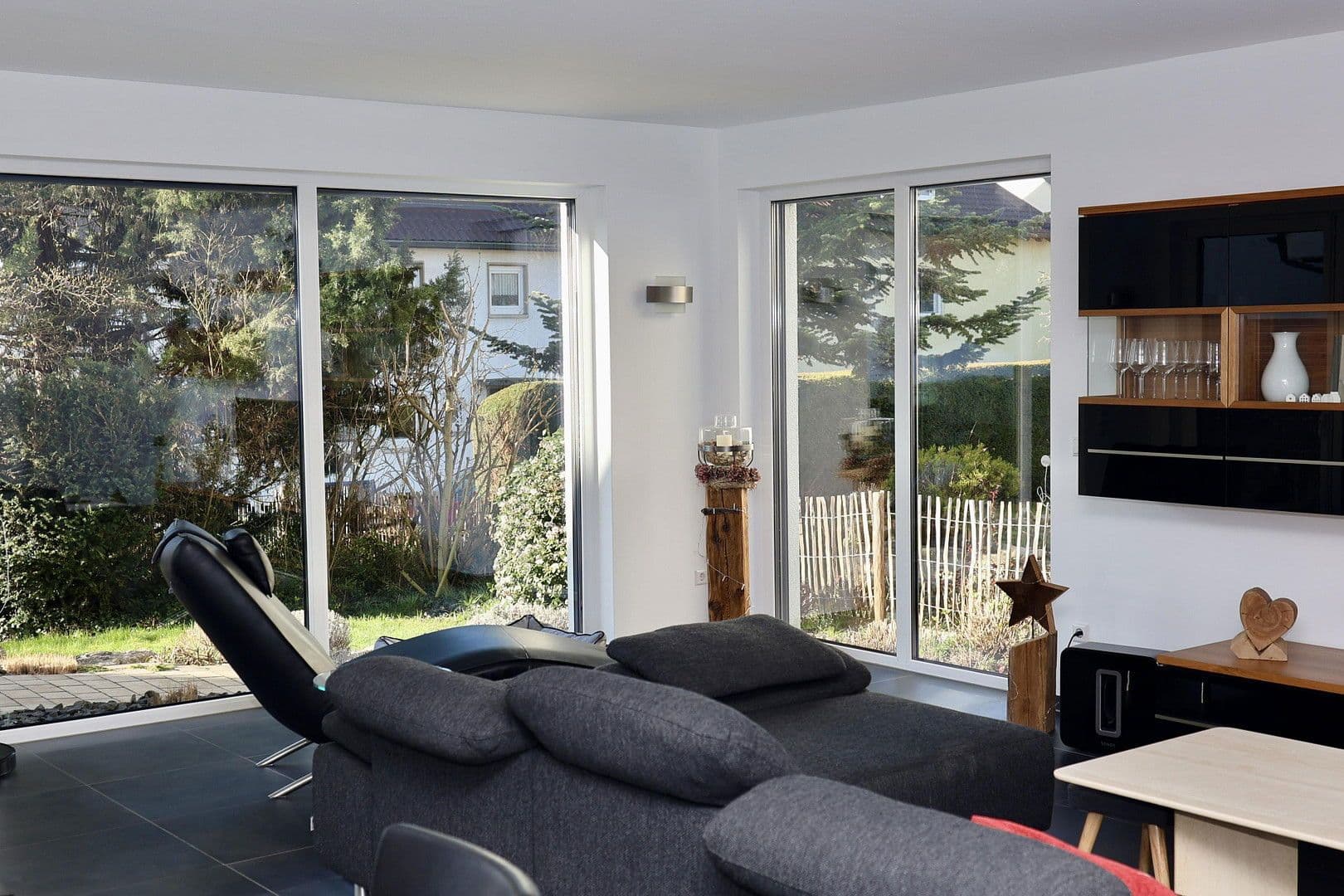 Predaj domu 183 m², pozemek 483 m², Ludwigsburg, Bádensko-Wurttembersko Predaj domu 183 m², pozemek 483 m², Ludwigsburg, Bádensko-Wurttembersko