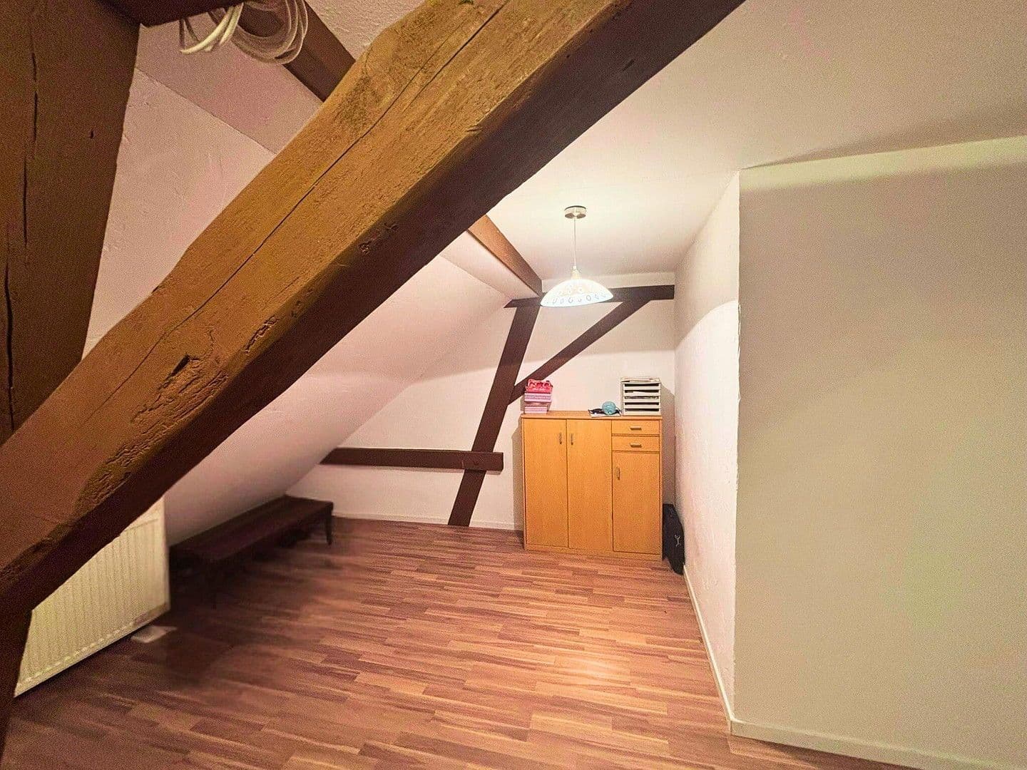 Prenájom bytu 4-izbový 132 m², Hoferstr. 7, Gefell, Durínsko Prenájom bytu 4-izbový 132 m², Hoferstr. 7, Gefell, Durínsko