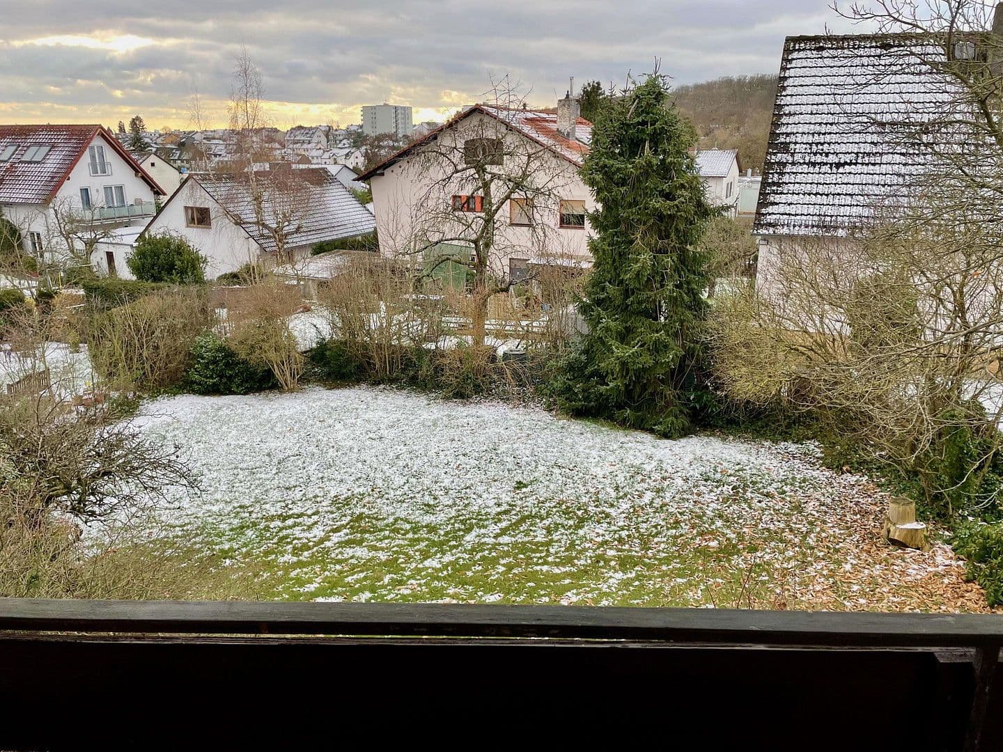 Predaj domu 174 m², pozemek 651 m², Friedrichsdorf, Hesensko Predaj domu 174 m², pozemek 651 m², Friedrichsdorf, Hesensko