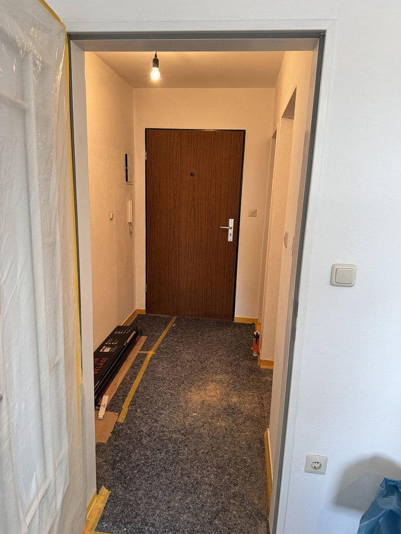 Prenájom bytu 1-izbový 34 m², Lohgrabenstr. 1A, Regensburg, Bavorsko Prenájom bytu 1-izbový 34 m², Lohgrabenstr. 1A, Regensburg, Bavorsko