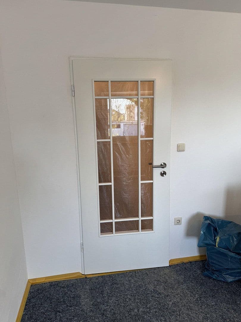 Prenájom bytu 1-izbový 34 m², Lohgrabenstr. 1A, Regensburg, Bavorsko Prenájom bytu 1-izbový 34 m², Lohgrabenstr. 1A, Regensburg, Bavorsko