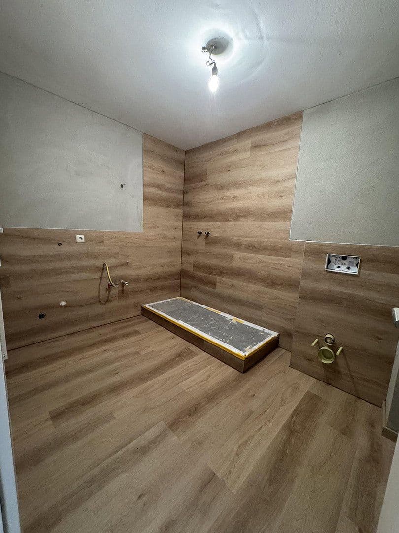 Prenájom bytu 1-izbový 34 m², Lohgrabenstr. 1A, Regensburg, Bavorsko Prenájom bytu 1-izbový 34 m², Lohgrabenstr. 1A, Regensburg, Bavorsko