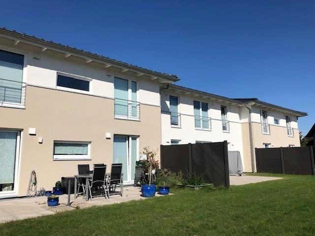 Prenájom bytu 2-izbový 74 m², Stade, Dolné Sasko Prenájom bytu 2-izbový 74 m², Stade, Dolné Sasko