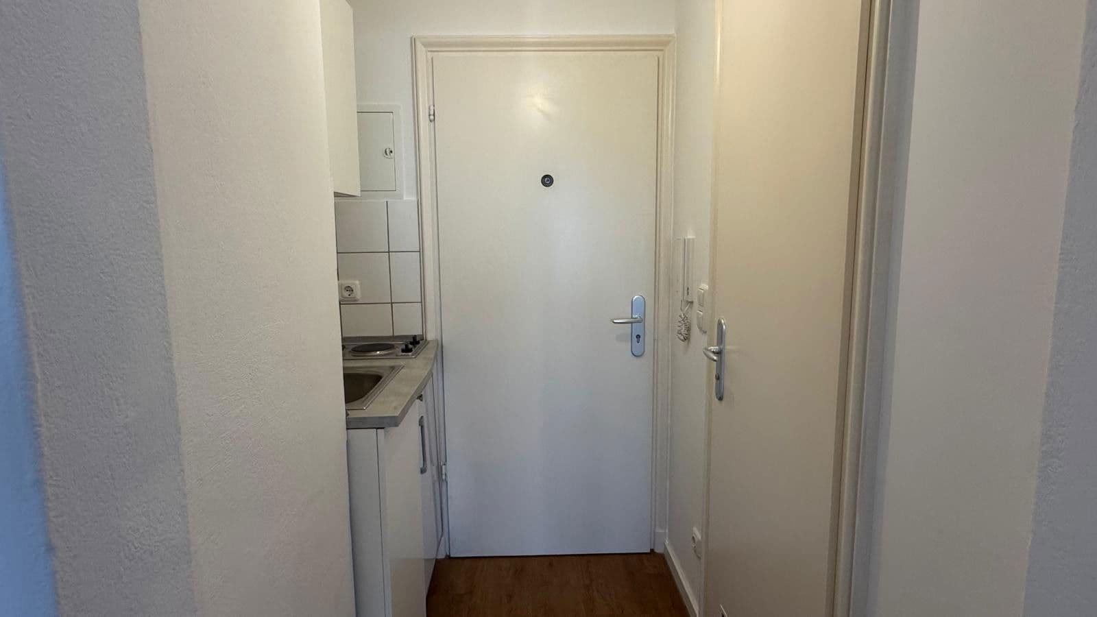 Prenájom bytu 1-izbový 20 m², Brecherspitzstraße 3, München, Bavorsko Prenájom bytu 1-izbový 20 m², Brecherspitzstraße 3, München, Bavorsko