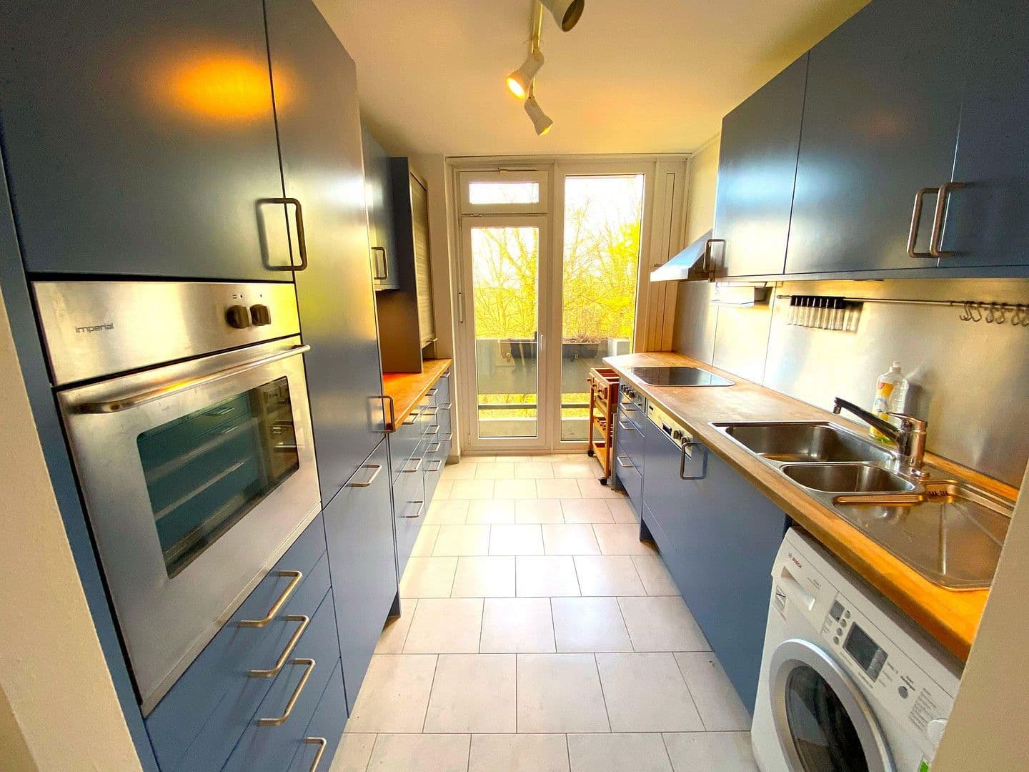 Predaj bytu 4-izbový 121 m², München, Bavorsko Predaj bytu 4-izbový 121 m², München, Bavorsko