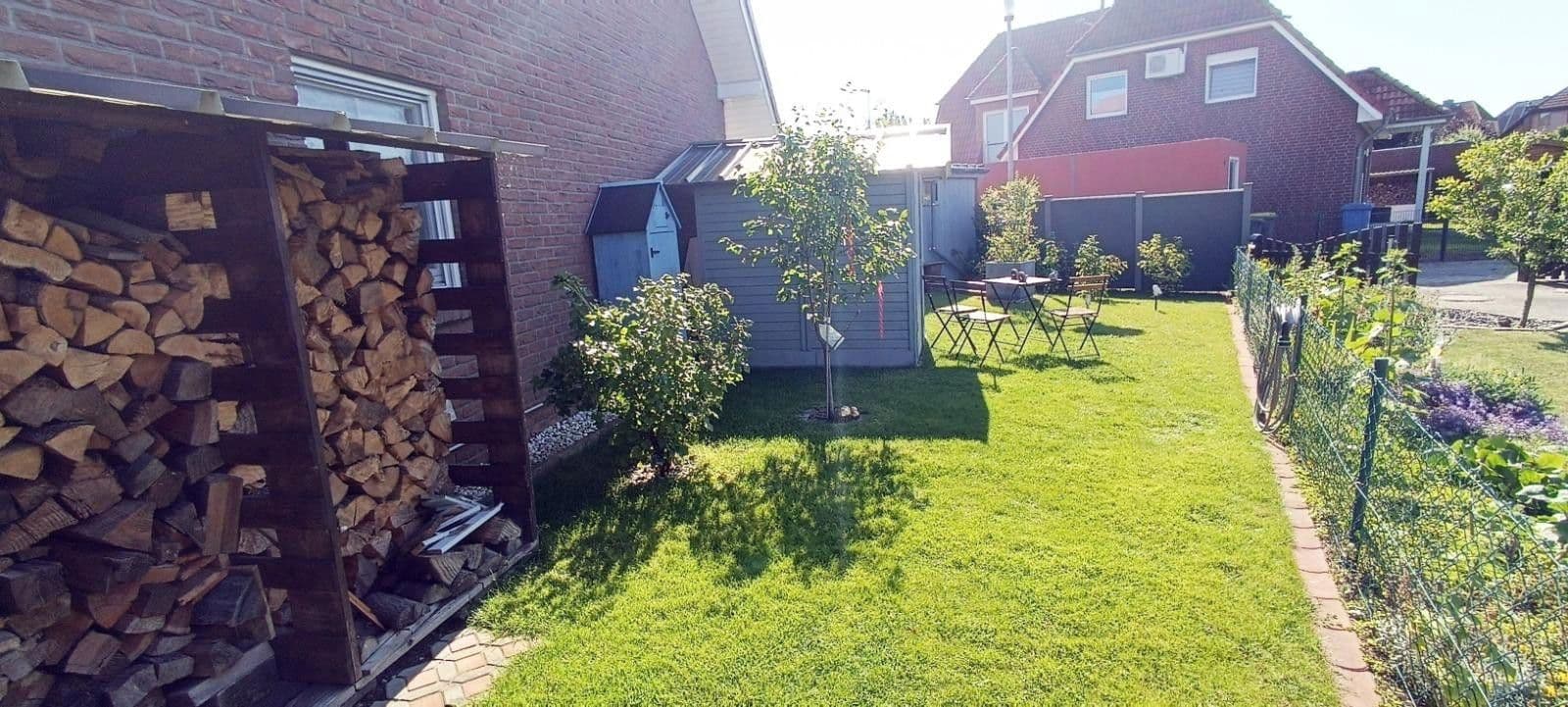 Predaj domu 160 m², pozemek 558 m², Dorf Mecklenburg, Meklenbursko-Predpomoransko Predaj domu 160 m², pozemek 558 m², Dorf Mecklenburg, Meklenbursko-Predpomoransko