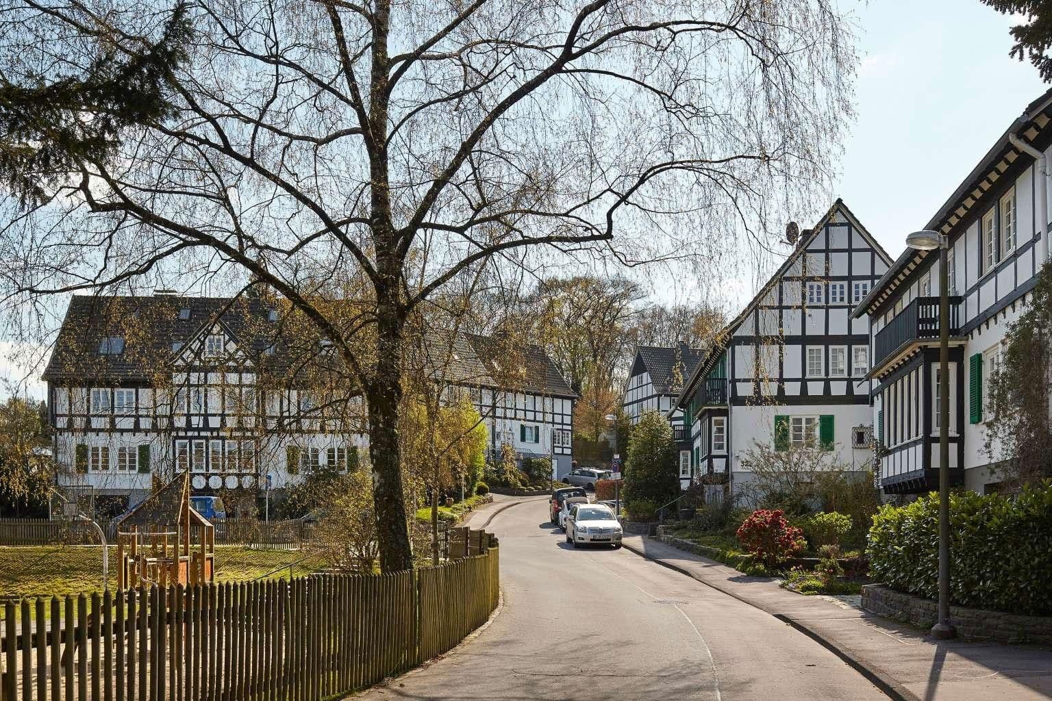 Predaj domu 130 m², pozemek 553 m², Wuppertal, Severné Porýnie - Westfálsko Predaj domu 130 m², pozemek 553 m², Wuppertal, Severné Porýnie - Westfálsko