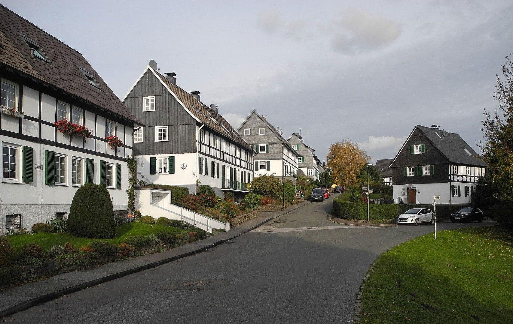 Predaj domu 130 m², pozemek 553 m², Wuppertal, Severné Porýnie - Westfálsko Predaj domu 130 m², pozemek 553 m², Wuppertal, Severné Porýnie - Westfálsko