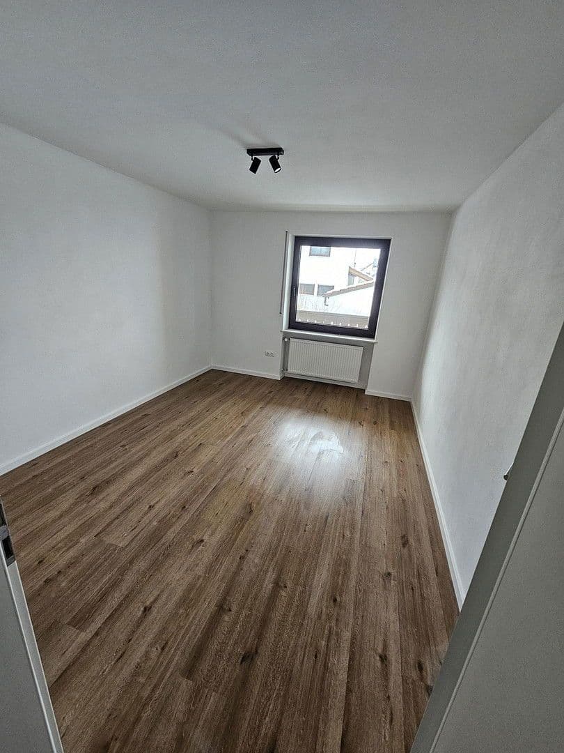 Predaj bytu 5-izbový 110 m², Cham, Bavorsko Predaj bytu 5-izbový 110 m², Cham, Bavorsko