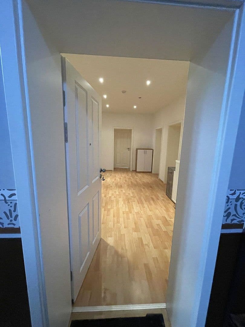 Prenájom bytu 3-izbový 91 m², Am Zehnt 9, Sinsheim, Bádensko-Wurttembersko Prenájom bytu 3-izbový 91 m², Am Zehnt 9, Sinsheim, Bádensko-Wurttembersko