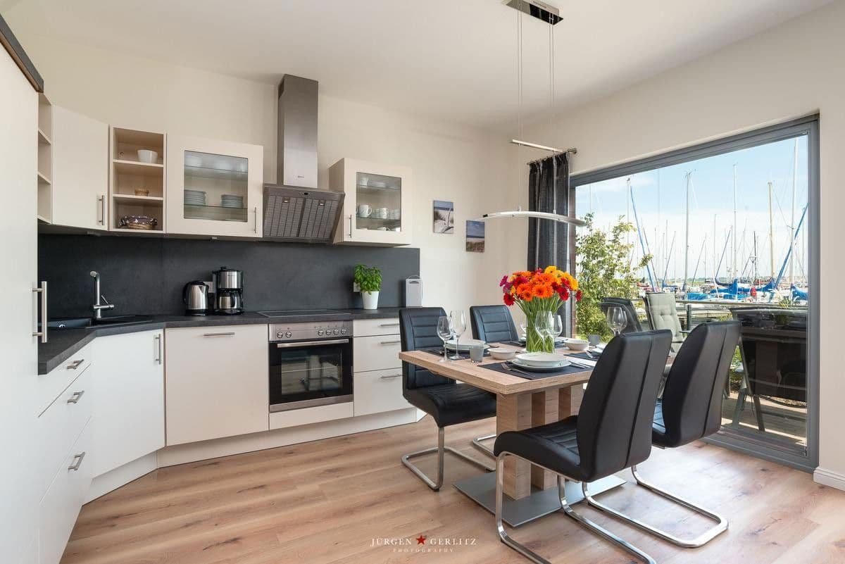 Predaj bytu 3-izbový 93 m², Heiligenhafen, Šlezvicko-Holštajnsko Predaj bytu 3-izbový 93 m², Heiligenhafen, Šlezvicko-Holštajnsko