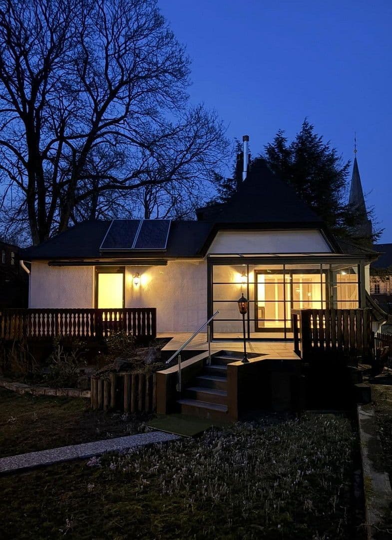 Predaj domu 173 m², pozemek 584 m², Edith-Stein-Straße 34, Wuppertal, Severné Porýnie - Westfálsko Predaj domu 173 m², pozemek 584 m², Edith-Stein-Straße 34, Wuppertal, Severné Porýnie - Westfálsko