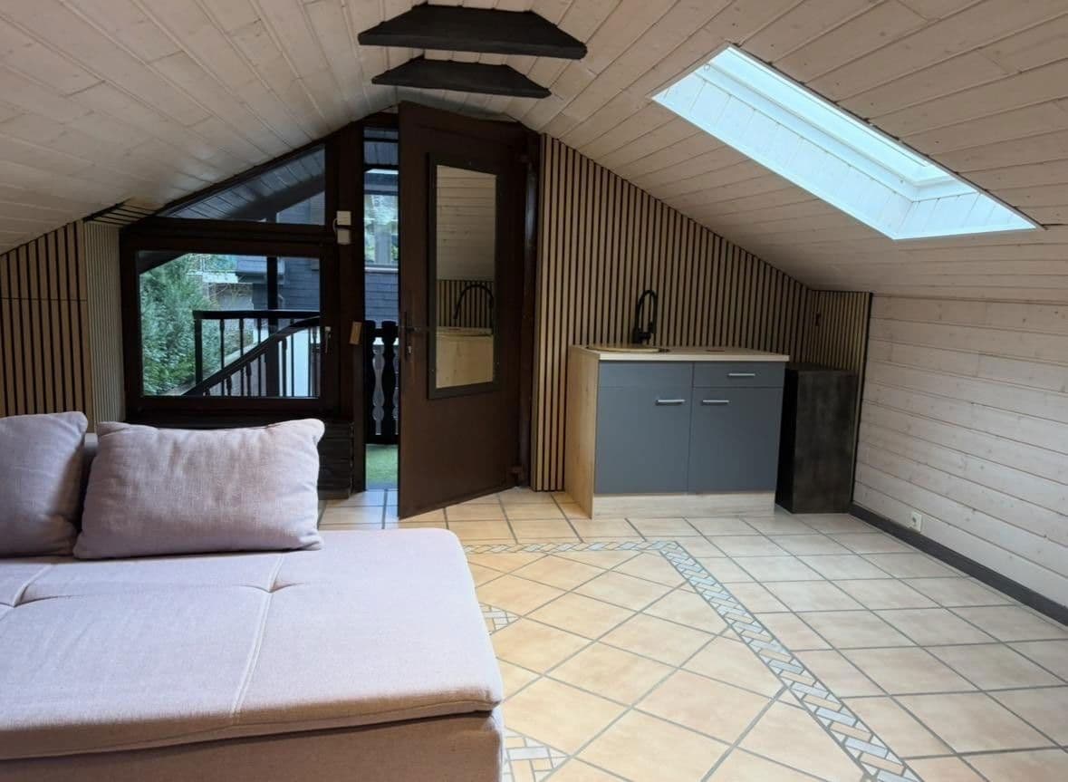 Predaj domu 173 m², pozemek 584 m², Edith-Stein-Straße 34, Wuppertal, Severné Porýnie - Westfálsko Predaj domu 173 m², pozemek 584 m², Edith-Stein-Straße 34, Wuppertal, Severné Porýnie - Westfálsko