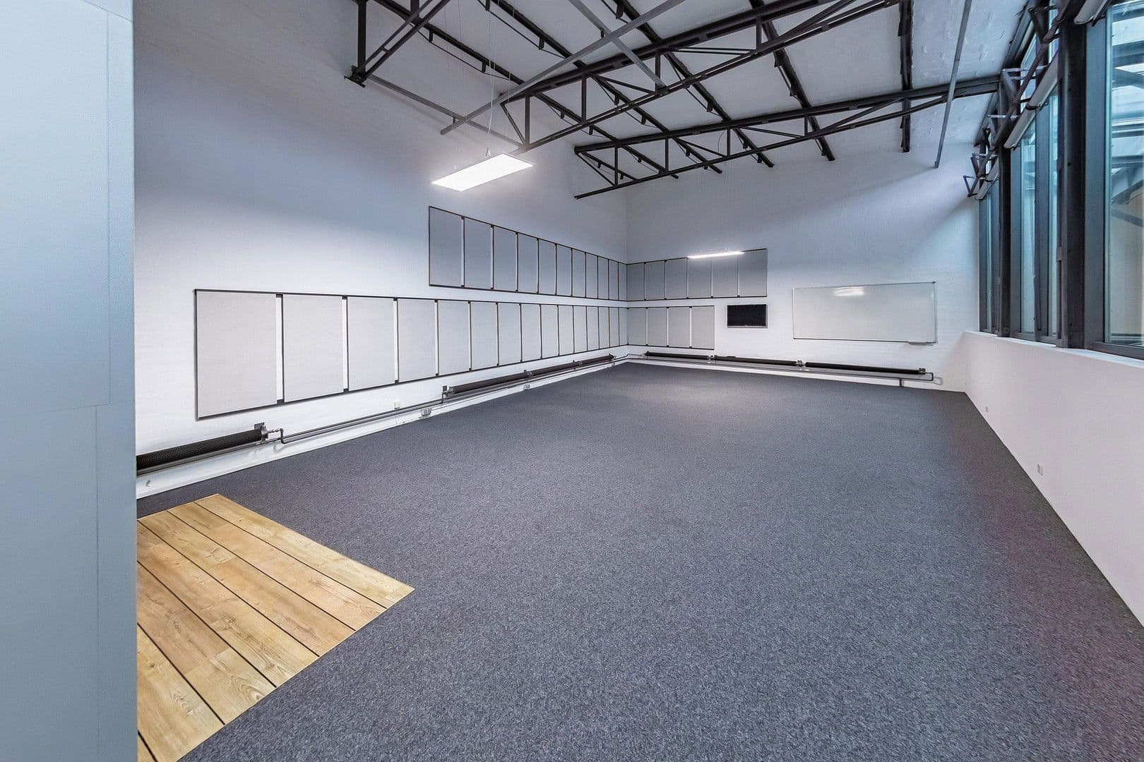 Prenájom kancelárie 115 m², Braunschweig, Dolné Sasko Prenájom kancelárie 115 m², Braunschweig, Dolné Sasko