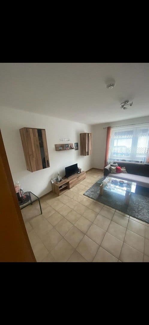 Prenájom bytu 2-izbový 80 m², Mertesdorf, Porýnie-Falcko Prenájom bytu 2-izbový 80 m², Mertesdorf, Porýnie-Falcko