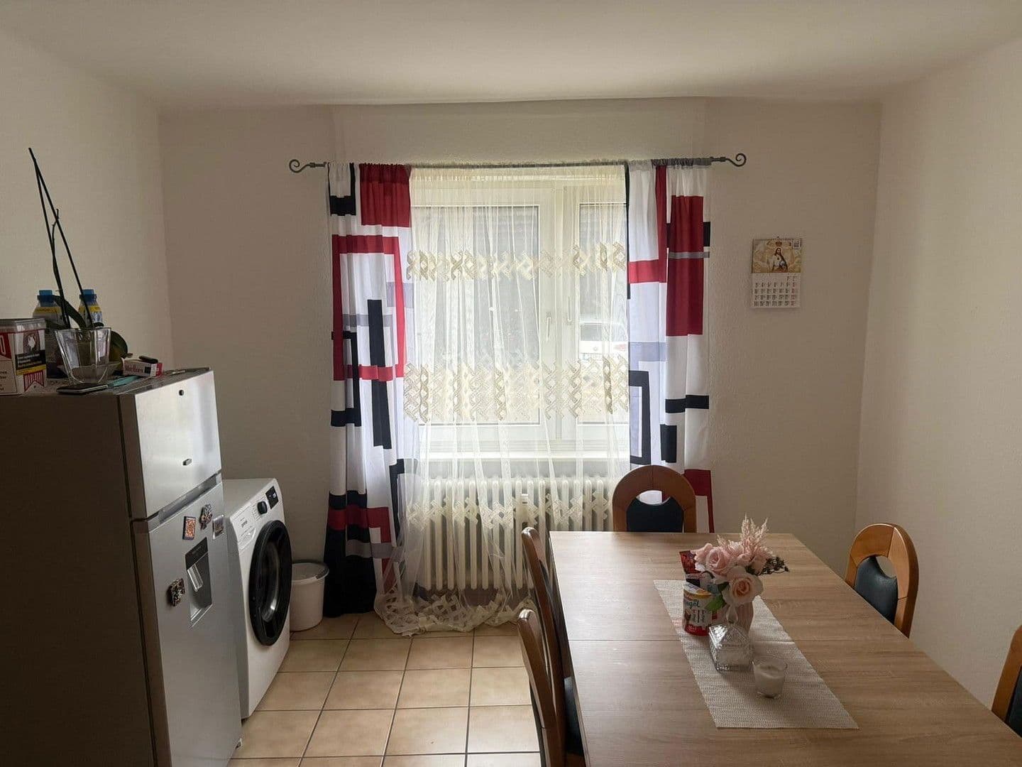 Prenájom bytu 2-izbový 80 m², Mertesdorf, Porýnie-Falcko Prenájom bytu 2-izbový 80 m², Mertesdorf, Porýnie-Falcko